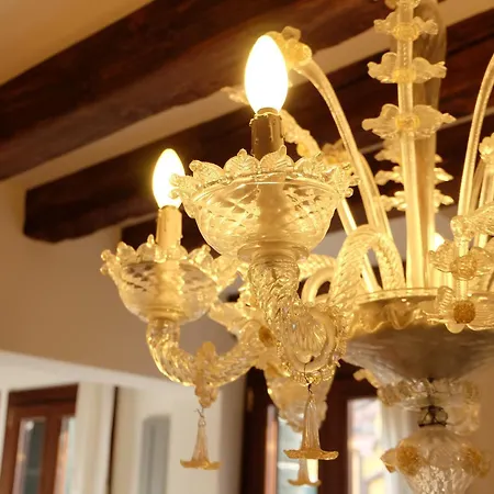 Uncharted - Ca' Borgoloco Apartment *