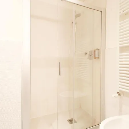 Uncharted - Ca' Borgoloco Apartment