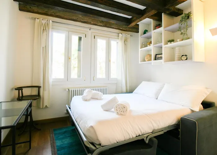 Uncharted - Ca' Borgoloco 아파트 *