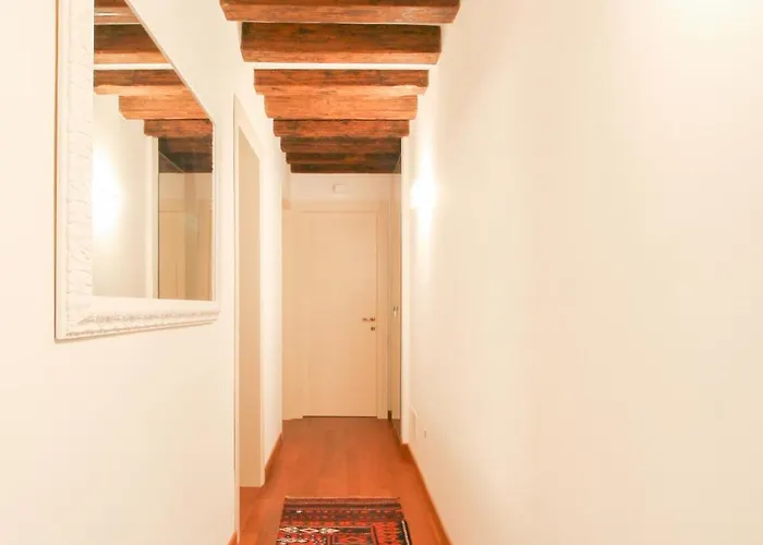 Uncharted - Ca' Borgoloco Βενετία